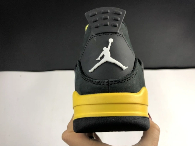 Thunder Jordan Retro Air 4 308497-008 0813